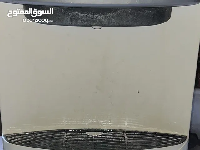 براد ماء مستعمل من ماركة DAEWOO نظيف جداً – تبريد ممتاز وصناعة هندية السعر 85 الف مع ثلاجة سفليه