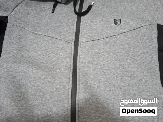 بيجامة للبيع