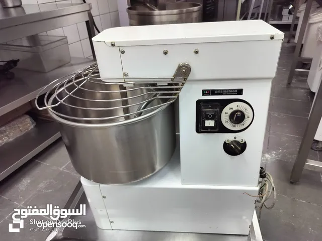 عجانه ايطالي نظيفه اشتغلت شهرين فقط