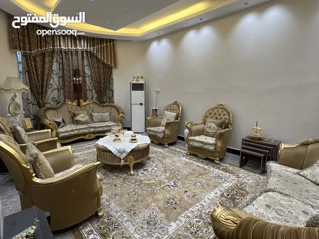 منزل للبيع طابقين (224) متر الجنينة قرب شارع البهو يقع على شارع (20) متر