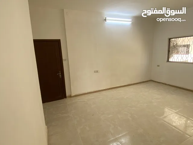 81 m2 3 Bedrooms Apartments for Sale in Irbid Hay Al Qaselah