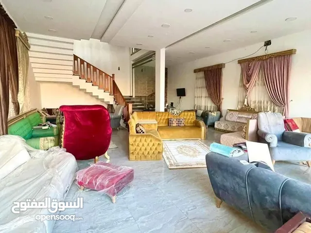 2محلات للبيع عين زارة و. راس حسن