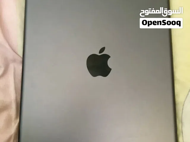 Apple iPad 8 32 GB in Ras Al Khaimah
