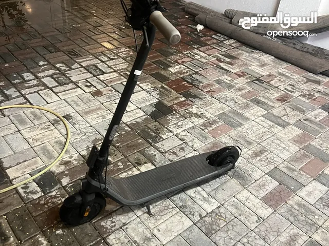 Ninebot scooter E2