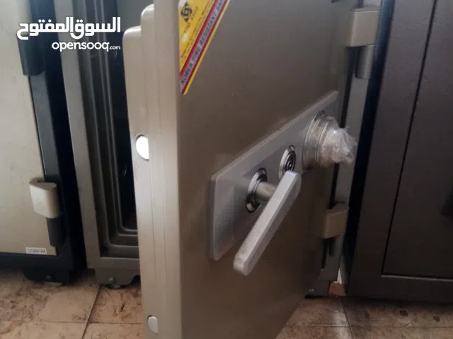 قاصه وخزنه كوري وزن 120وايوبي وزن 120ارتفاع 70وكاله ابو ادم