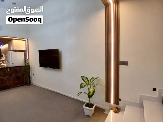 260 m2 3 Bedrooms Townhouse for Sale in Basra Tannumah