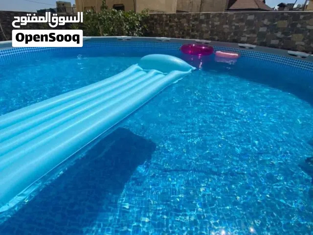مسبح انتكس الامريكي العملاق بسعر خيالي خيالي