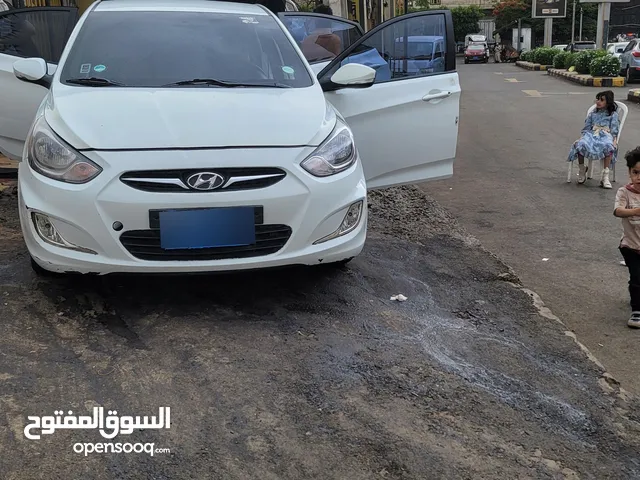اكسنت2013 فل كامل ماعد الفتحه