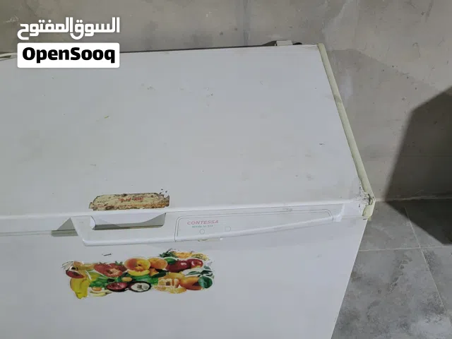 فريز مستعمل الطول 1.10متر العرض 60.تم تركيب محرك جديد وتنظيف الدايره بالكامل