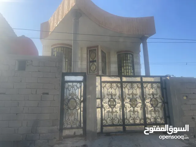 200 m2 5 Bedrooms Townhouse for Sale in Basra Tannumah