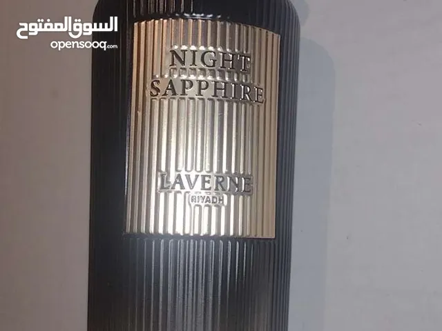 عطر نايت لافيرن جميل جدا في تحت النص للبيع فخم فخم جدا يستااهل العطر والله ريحته حلووه