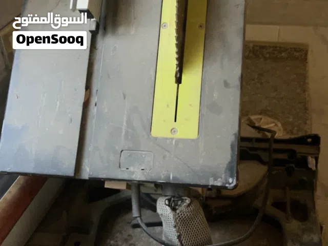 عدات نجار مقس خشب