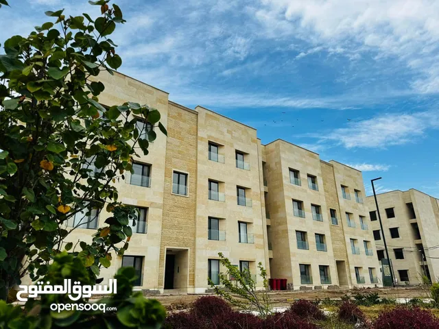 شقة طابقين للبيع 125م في مجمع الوافي السكني موقع مميز التاجيات قرب المرور