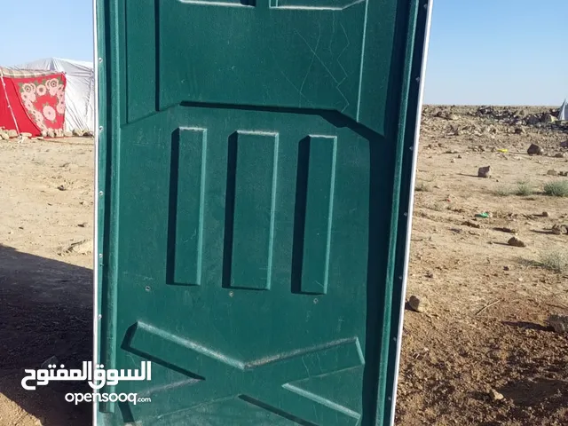 حمام خارجي جديد مكفول جاهز للستخدام