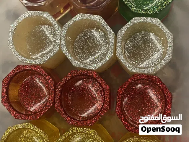 حوامل ريزن لامعة  للشموع او المجوهرات او غيره