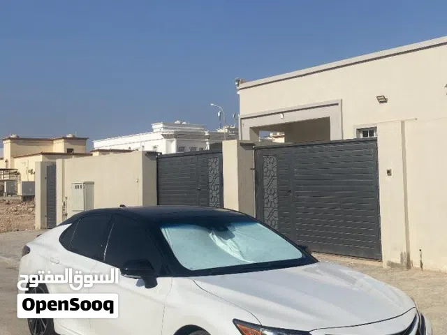 2019 تويوتا كامري XSE