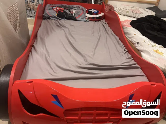 سرير سياره للأطفال