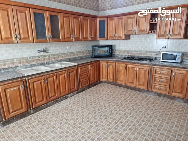 دولاب مطبخ