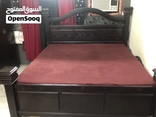 اثاث للبيع