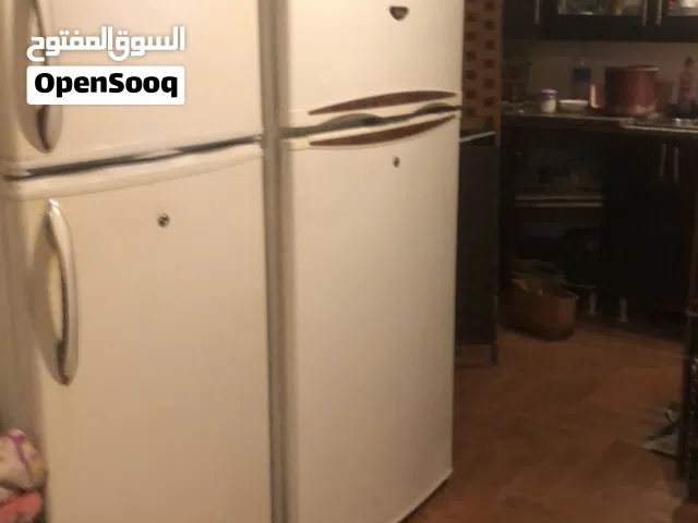 مجموعة اغراض مطبخ بسعر مغري ثلاجه وفرن غاز 5 عيون وكولر وبابور ومايكروويف وقرل