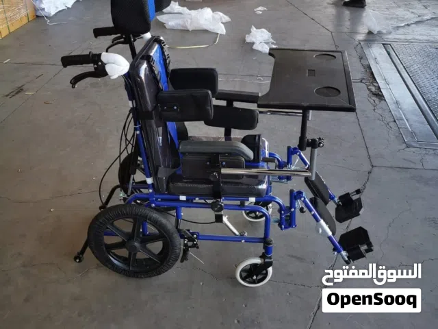 كرسى لذوى الهمام  اطفال  جديد بالكرتون لم يستعمل  السعر 13000 الف جنيه