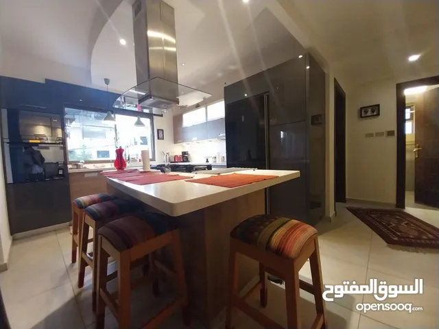 180m2 3 Bedrooms Apartments for Rent in Amman Abdoun