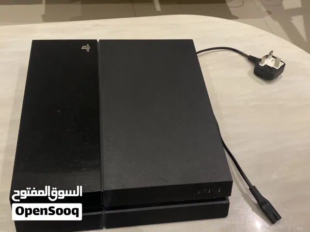 PLAYSTATION 4 + 1 TERABYTE STORAGE FAT MODEL SONY PS4 WITH 2 USB PORTS GOOD CONDITION NEWLY CLEAN