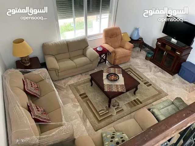 360 m2 4 Bedrooms Villa for Rent in Amman Airport Road - Manaseer Gs
