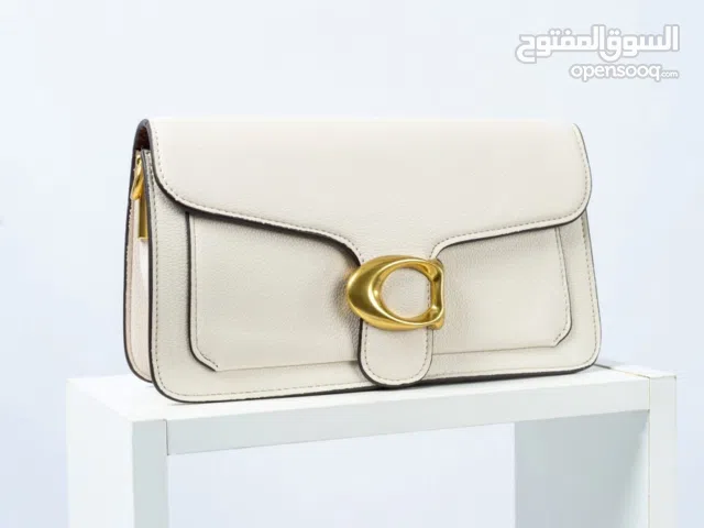 حقائب بأحجام مختلفة وجودة عالية