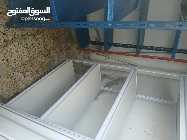 س خمس رفوف