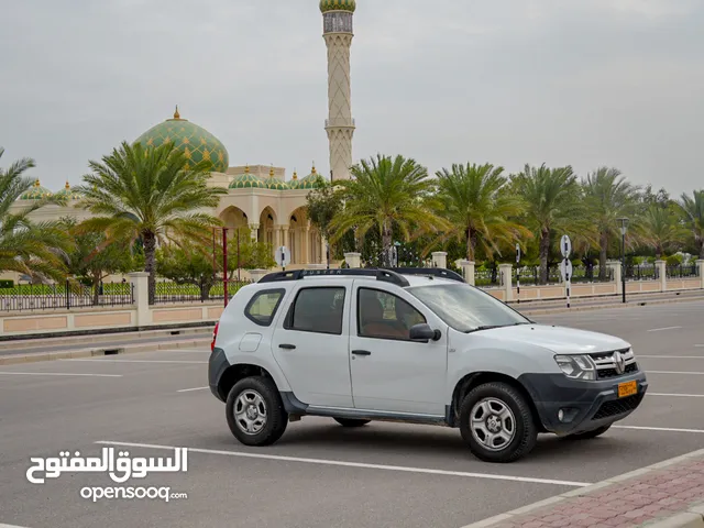 Renault Duster PE in Muscat