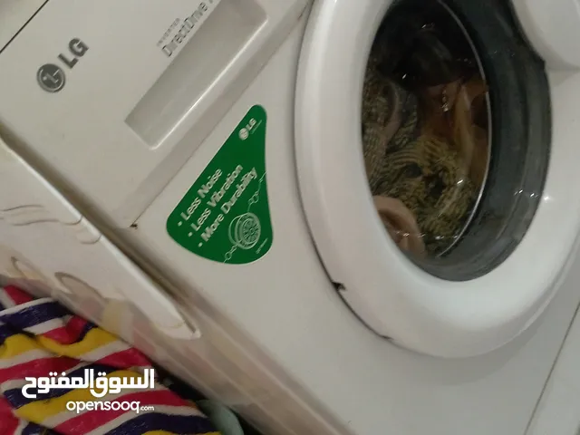 غسالة للبيع بداعي التجديد