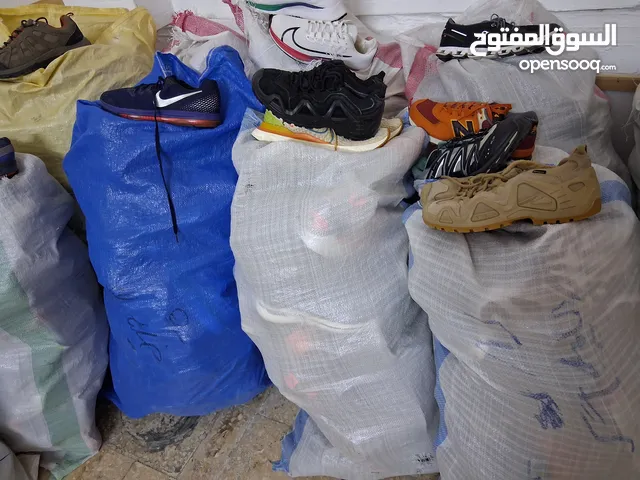 الفرزه بالكامل شوزات أوروبي أقرأ الإعلان جيدآ