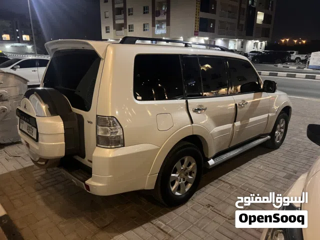 Pajero 2010 GCC full options like new