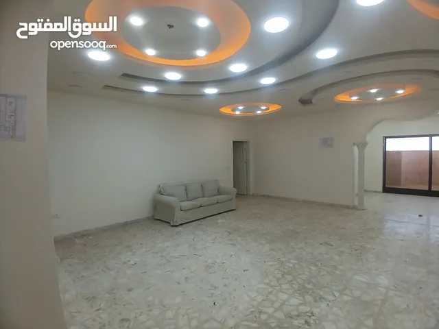450 m2 5 Bedrooms Villa for Rent in Amman Tla' Ali