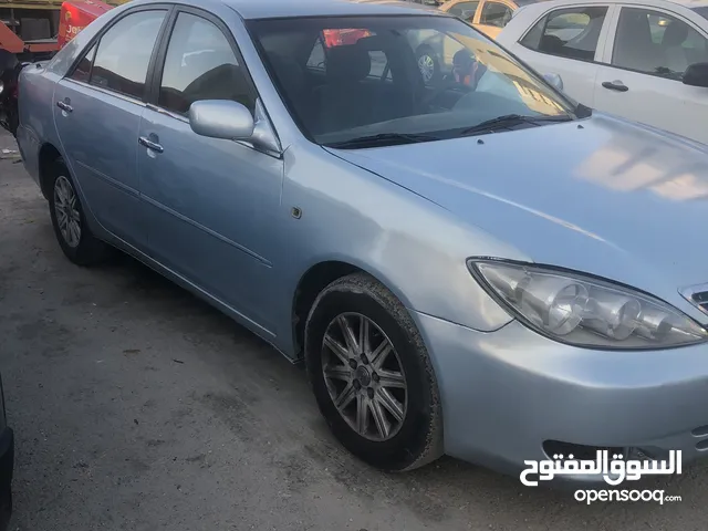 للبيع تويوتا كامري وكاله الساير 2006 أزرق فاتح الداخل بيج فل اتوماتيك