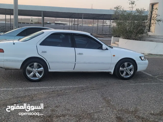 Toyota Camry XLE in Al Dhahirah