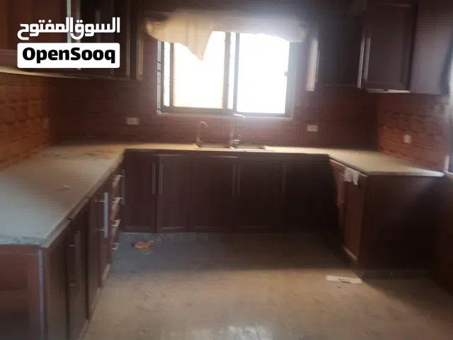 150 m2 4 Bedrooms Apartments for Rent in Zarqa Jabal Tareq