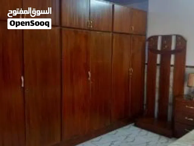 غرفة نوم 8 قطع صاج داخل خارج ظهر جرجوبه نظيفة جدآ ولا توجد أي اضرار للبيع