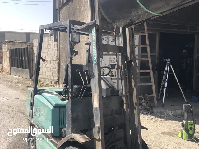 رافعة شوكية sumitomo ياباني 2 طن ديزل