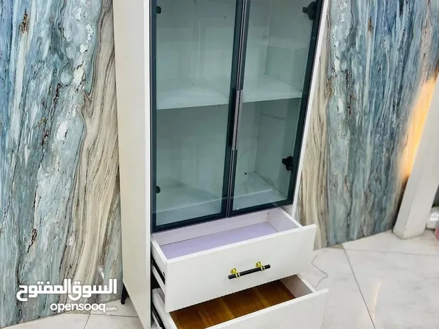 لوكرات باحجام مختلفة