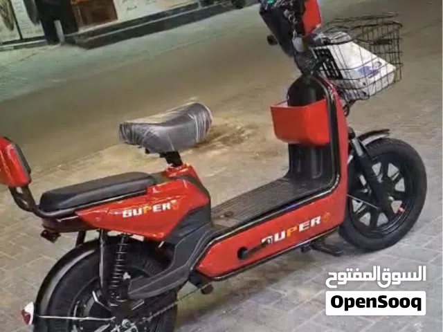 SCOOTER (80KM/H)