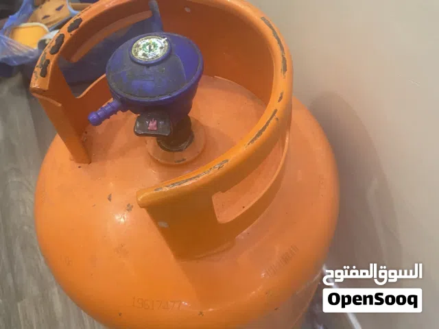 اسطوانة غاز ومنظم