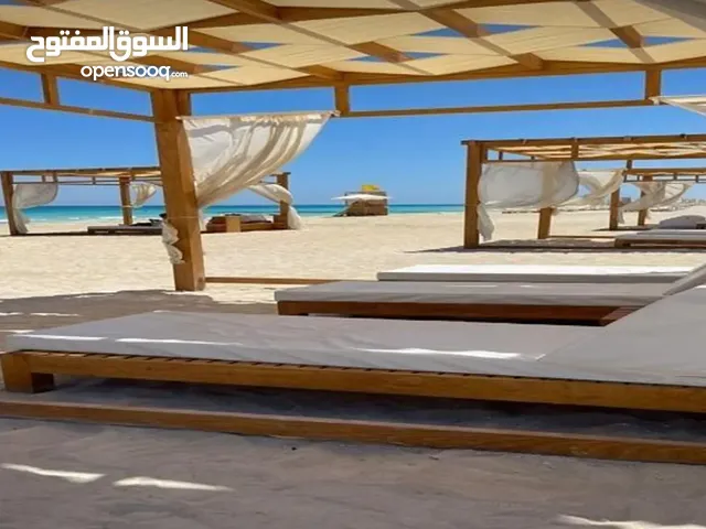 شالية غرفتين للبيع ع البحر فى الساحل من هايد بارك سيشور بأقل مقدم واطول فترة سداد على 8 سنين