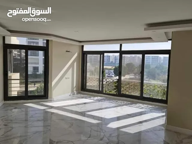 166 m2 3 Bedrooms Apartments for Sale in Cairo Fifth Settlement