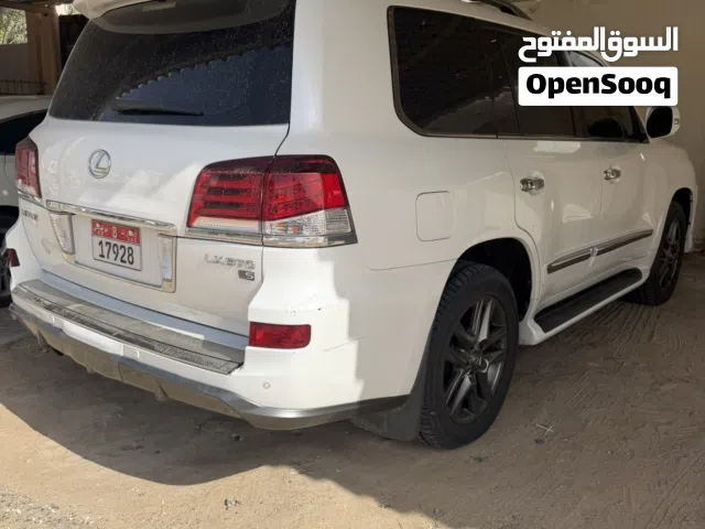 2014 لكزس LX LX 570