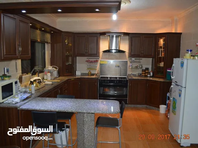 155 m2 3 Bedrooms Apartments for Sale in Irbid Al Hay Al Sharqy