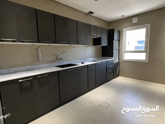 500 m2 3 Bedrooms Apartments for Rent in Hawally Mishrif