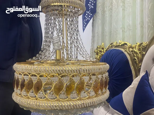 ثريات فخمة بسعر حرق