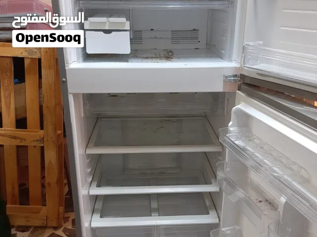 ثلاجة شارب للبيع